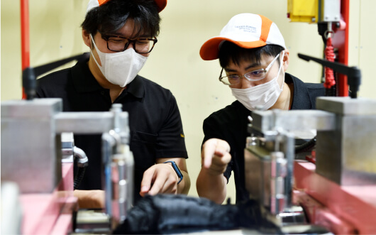 設計開発（材料・人工筋肉）